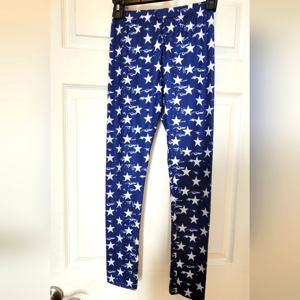 Kids size 14/16 leggings blue with white stars, lightweight material,